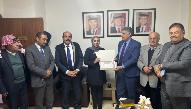 مستشار الاتحاد العربي للإعلام الإلكتروني في العراق يزور اتحاد الكتاب