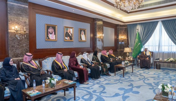 سمو محافظ الأحساء يستقبل رئيس وأعضاء مجلس إدارة هيئة الصحفيين السعوديين