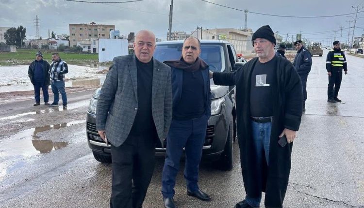 النائب طارق بني هاني يتفقد أوضاع المواطنين في محافظة إربد
