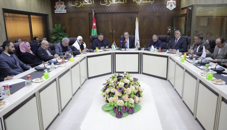 وزير الثقافة يلتقي هيئات وفعاليات ثقافية في المفرق