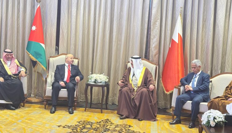 الوفد النيابي الأردني يلتقي رئيس مجلس النواب البحريني