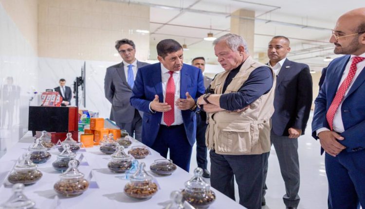 المدن الصناعية تهنئ بعيد ميلاد القائد