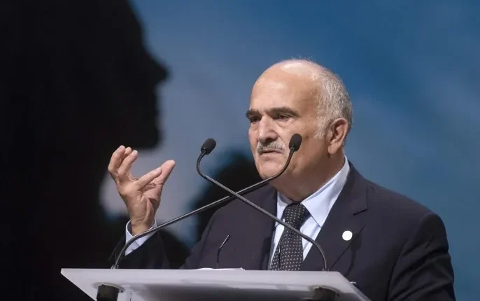 الأمير الحسن في باريس: تعزيز الحوار الإنساني والعلمي بين الثقافات وبناء جسور المعرفة