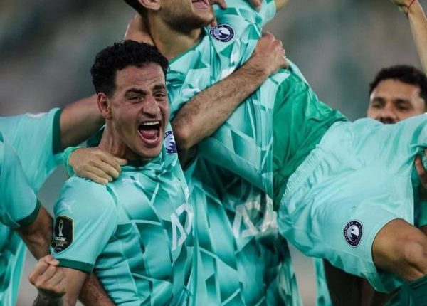 عودة الفاخوري يفتتح أهدافه الرسمية مع بيراميدز ويقوده لانتصار إفريقي عريض