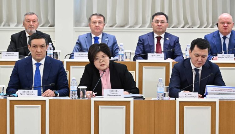 كازاخستان تنشر مسودة دستور جديد بعد عملية إصلاح دستوري شاملة