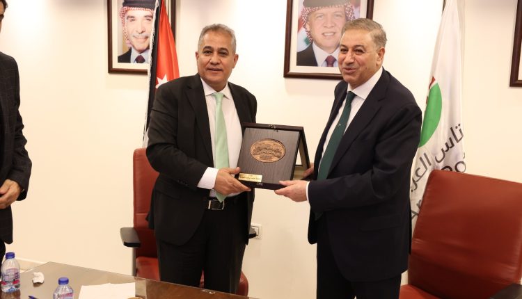 الهميسات يشيد بإنجازات”البوتاس العربية”