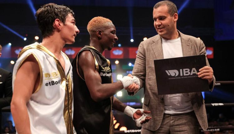 رئيس الاتحاد الدولي للملاكمة يؤكد استمرار مبادرات دعم الملاكمين في أولمبياد لوس أنجلوس 2028