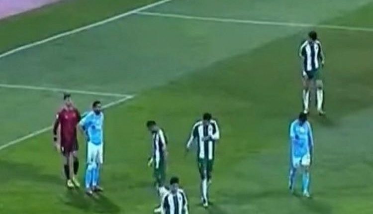 الفيصلي يتصدر الدوري بفوزه على الأهلي 3-0