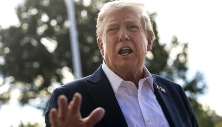 ترامب يهدد إيران بتصعيد عسكري يستهدف منشآت حيوية إذا لم يُفتح مضيق هرمز