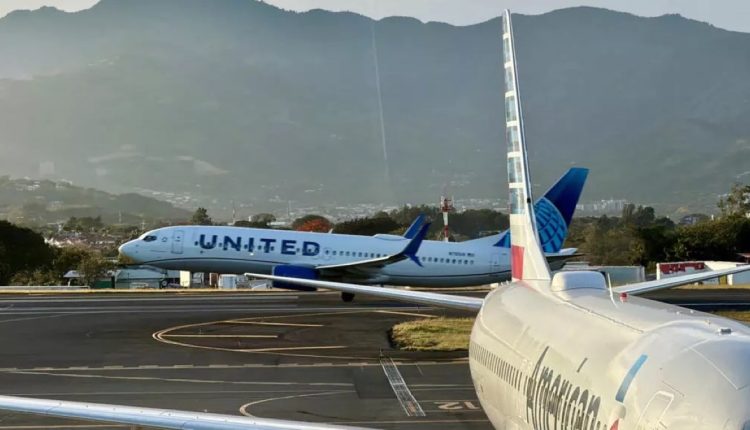 فايننشال تايمز: أزمة حادة تضرب قطاع الطيران وسط الحرب على إيران وارتفاع أسعار الوقود