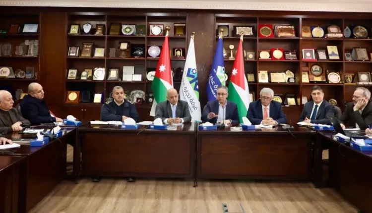 تنسيق حكومي مع قطاعات التجارة لضمان انسياب البضائع إلى الأسواق الأردنية رغم التطورات الإقليمية