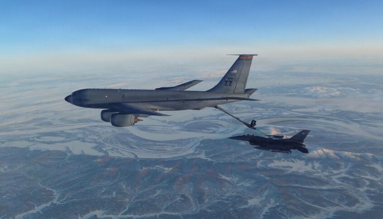 الجيش الأمريكي ينجح في نقل 19 جندياً سعودياً مصاباً إلى ألمانيا لتلقي الرعاية الطبية