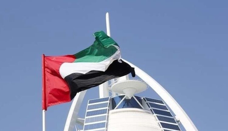 الإمارات تدين استهداف منشآت حبشان وباب وتصفه بـ”تصعيد خطير”