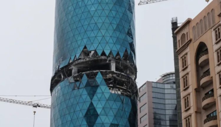 هجمات إيرانية على دول الخليج تدخل يومها الـ12… اعتراض صواريخ وطائرات مسيرة في قطر والسعودية والإمارات والكويت