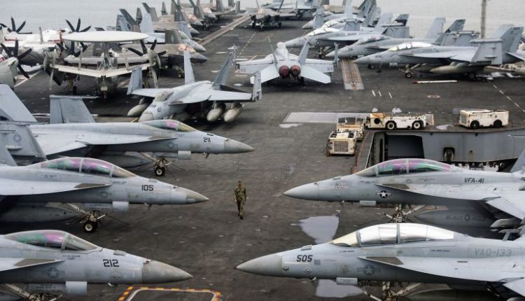 الجيش الأميركي يعلن نشر المدمّرة “يو إس إس رافائيل بيرالتا” في مهمة بحرية قرب الموانئ الإيرانية