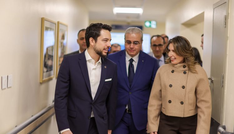 ولي العهد يفتتح مشروع إعادة تأهيل وتطوير مركز صحي جرش الشامل