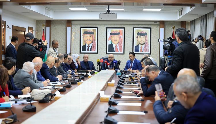 القاضي: مشروع قانون الضمان يمس عصب المواطن ويستحق حوارا وطنيا واسعا