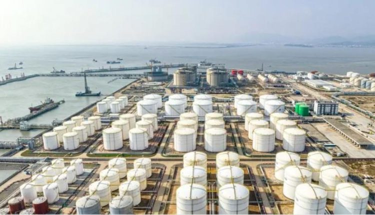 الطاقة الدولية: استعداد للإفراج عن مزيد من الاحتياطات النفطية عند الحاجة