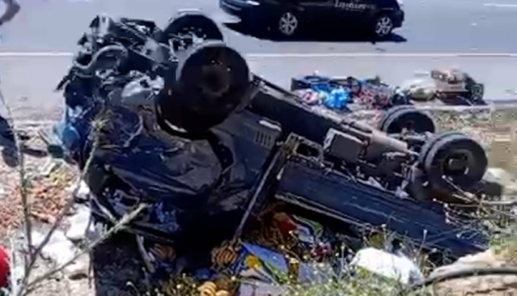 حادث تدهور “بكب” محمّل بالخضار يربك حركة السير على طريق المطار في عمّان