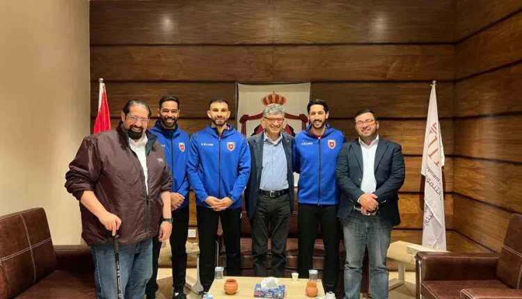 نجوم المنتخب الوطني يروّجون للبترا.. مبادرة تعزز السياحة وتبرز جمال الأردن عالميًا