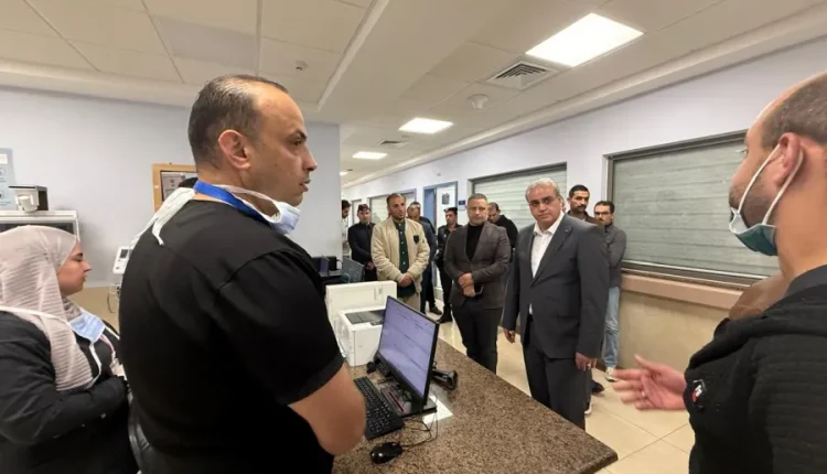وزير الصحة يتفقد مرافق صحية في الكرك والطفيلة ويؤكد تعزيز الكوادر وتحسين جودة الخدمات