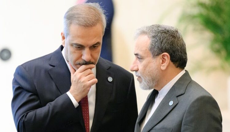 اتصالات دبلوماسية مكثفة وتحركات إقليمية لاحتواء تصاعد التوتر في الشرق الأوسط