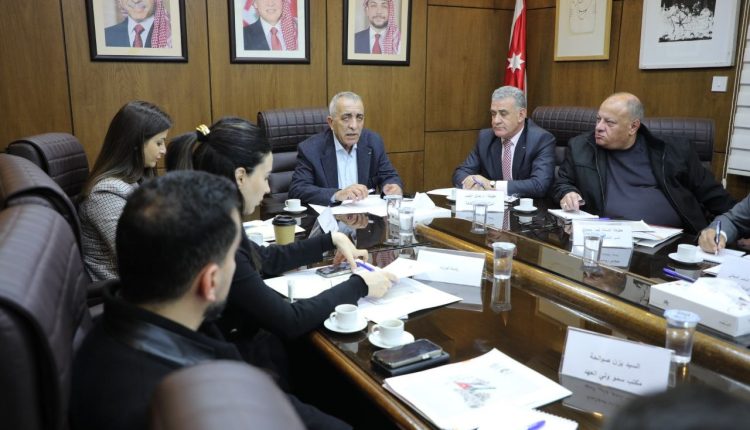 وزير الثقافة: فعاليات استثنائية للاحتفال باليوم الوطني للعلم الأردني “حملة علمنا عالٍ”