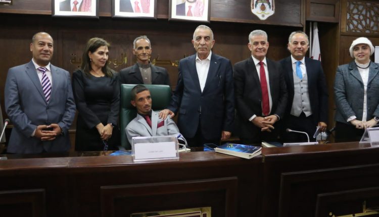 وزير الثقافة يرعى إشهار رواية “المربية” للكاتب العظمات