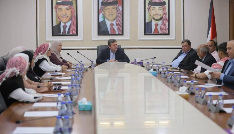 “السياحة النيابية” تلتقي مبادرة “سياحتنا جنتنا” 