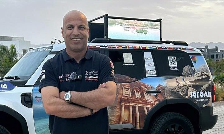 العجارمة يحط رحاله في العقبة بعد جولة عالمية شملت 40 دولة للترويج للأردن