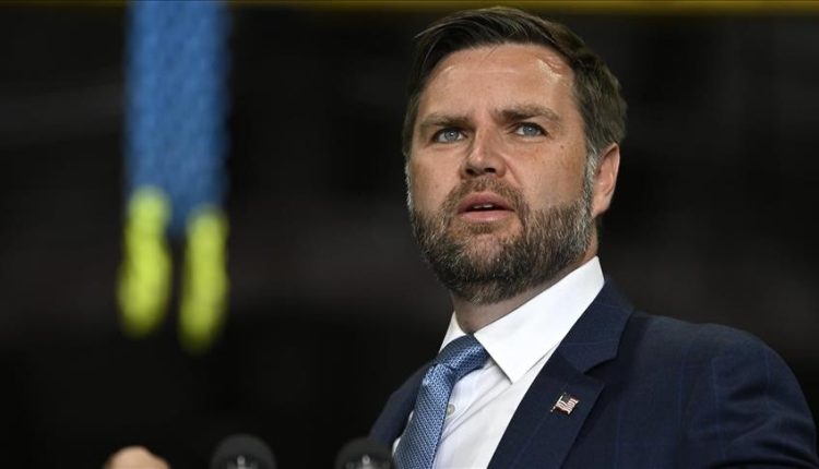 تضارب معلومات حول توجه فانس إلى باكستان لجولة محادثات مع إيران