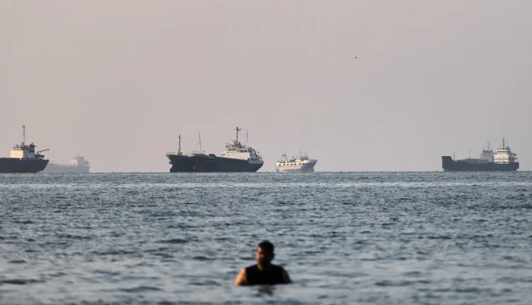 انفراجة إقليمية: إيران توافق على مذكرة التفاهم.. وأمريكا ترفع الحصار البحري و”أدنوك الإمارات” تستأنف شحن النفط