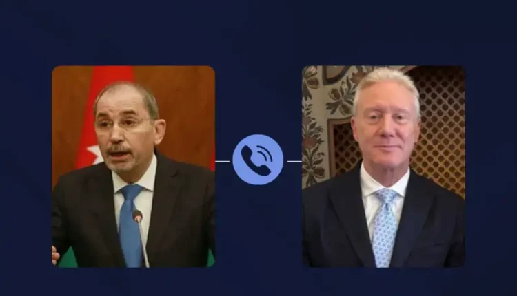 الصفدي يبحث مع نظيره اللبناني تطورات الأوضاع في لبنان عقب الاتفاق الإطاري مع إسرائيل