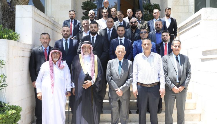 خلال لقائه وفدا من مركز الدراسات السياسية…العيسوي: الجلوس الملكي تجسيد لنهج راسخ في مسيرة التحديث والبناء الوطني