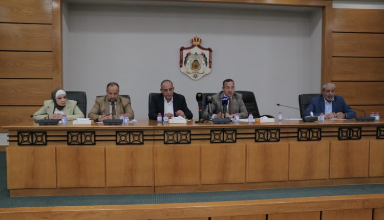 ” الإدارية النيابية” تستمع لآراء ومقترحات رؤساء البلديات ومجالس المحافظات السابقين في إقليم الجنوب حول مشروع قانون الإدارة المحلية