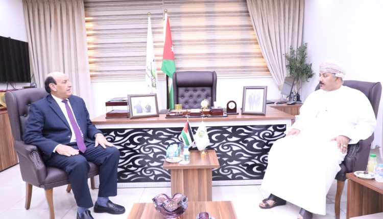 الأردن وعُمان يبحثان شراكات بحثية في الأمن الغذائي والابتكار الزراعي