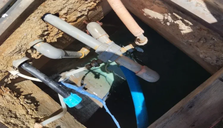 ضبط سرقات مياه وردم بئر غير مرخصة خلال حملات رقابية في الحسا وناعور والجفر