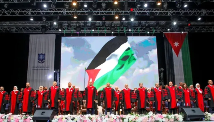 بالصور.. د.الحوراني يرعى احتفال عمان الاهلية لليوم الثاني بتخريج طلبة الفصل الثاني من الفوج 33