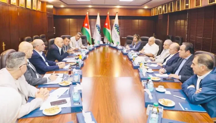 تجارة عمّان والجمعية الأردنية للسياحة الوافدة تبحثان تداعيات التوترات الإقليمية على القطاع السياحي