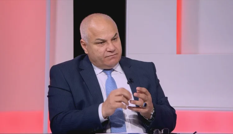 تنفيذاً للتوجيهات الحكومية.. إلغاء عقد شركة نجل وزير العمل مع وزارة الصحة