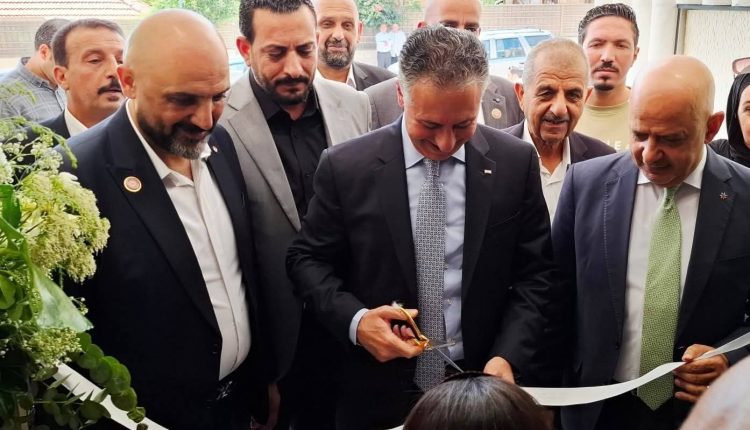 القضاة يفتتح مبنى غرفة تجارة مادبا الجديد ويصفه بـ “الأجمل على مستوى غرف المملكة”