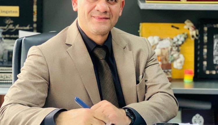 مِـنـهــاج الأخـــلاق  ( علينا أن نشعل شمعة بدلاً من لعن الظلام )  بقلم:  د. محمد أبو عمارة