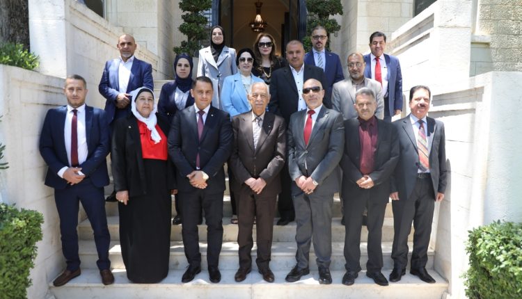 خلال لقائه وفدا من حزب التغيير*     *العيسوي: الأردن يمضي برؤية ملكية ثابتة تعزز الاستقرار وترسخ مسيرة التحديث
