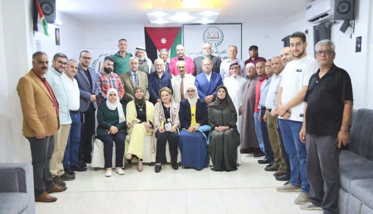 منتدى الفريق الإبداعي، واتّحاد الكتّاب يكرمان المشاركين في فعالية قراءة نقدية في المشروع السردي لسلسلة ظلال