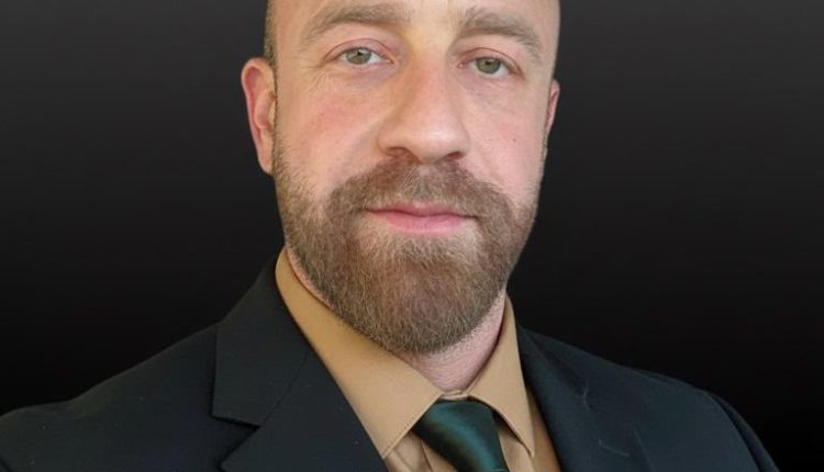 فيصل الشواف… المهندس الذي علّم الخرسانة أن تحلم..من فنجان قهوة إلى لقاء صحفي
