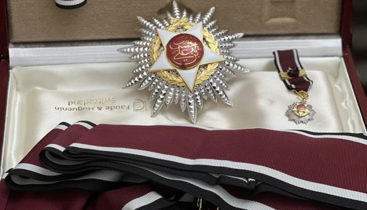 إرادة ملكية بمنح وسام الاستقلال لسفيرين .. أسماء
