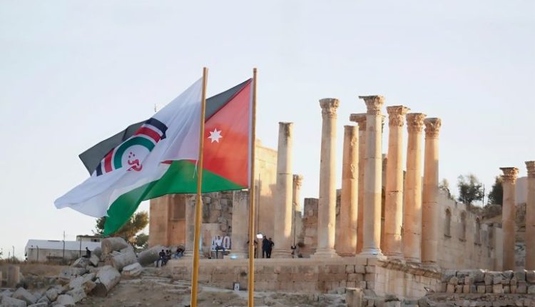 “إرث يمتد.. أجيال تلتقي”.. مهرجان جرش يطوي دورته الأربعين بأمسية غنائية أردنية على المسرح الجنوبي